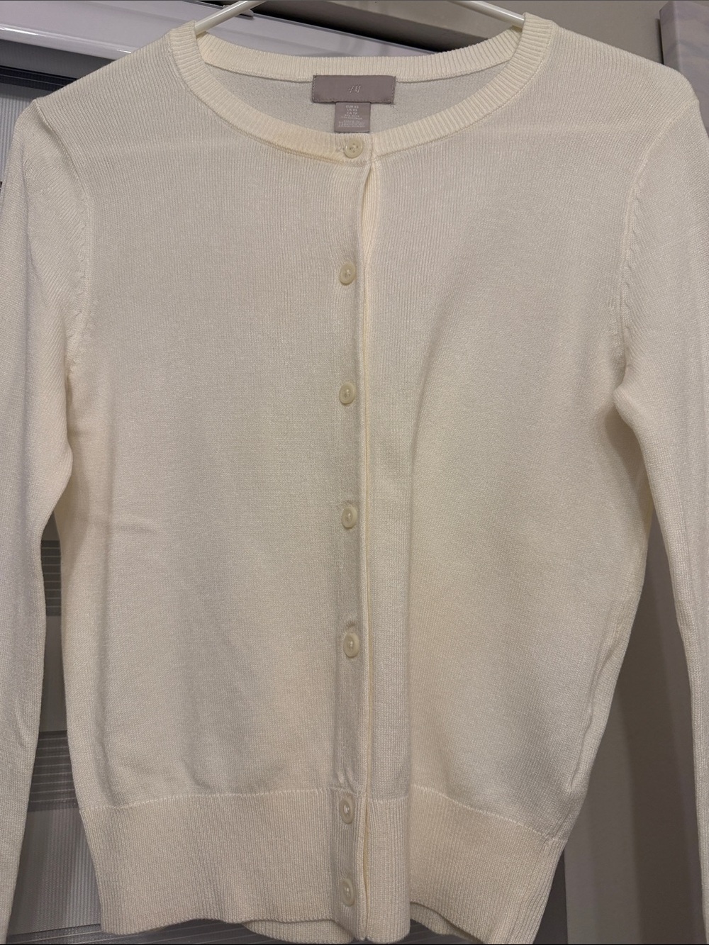 NWOT H&M Cream Button-Up Women's Cardigan - Picture 2 of 3